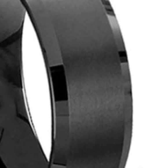 Stainless Steel Black Ring Size 8 - Picture 2 of 2